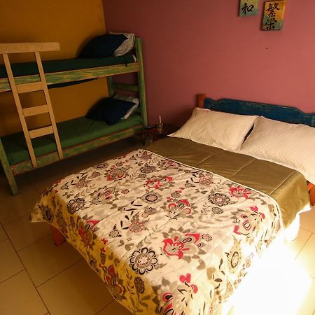 Namaste Hostel E Pousada Paraty Araquari Exterior foto