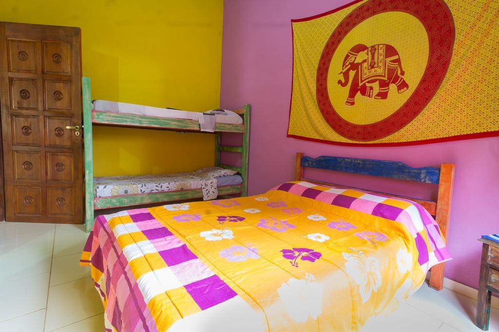 Namaste Hostel E Pousada Paraty Araquari Exterior foto